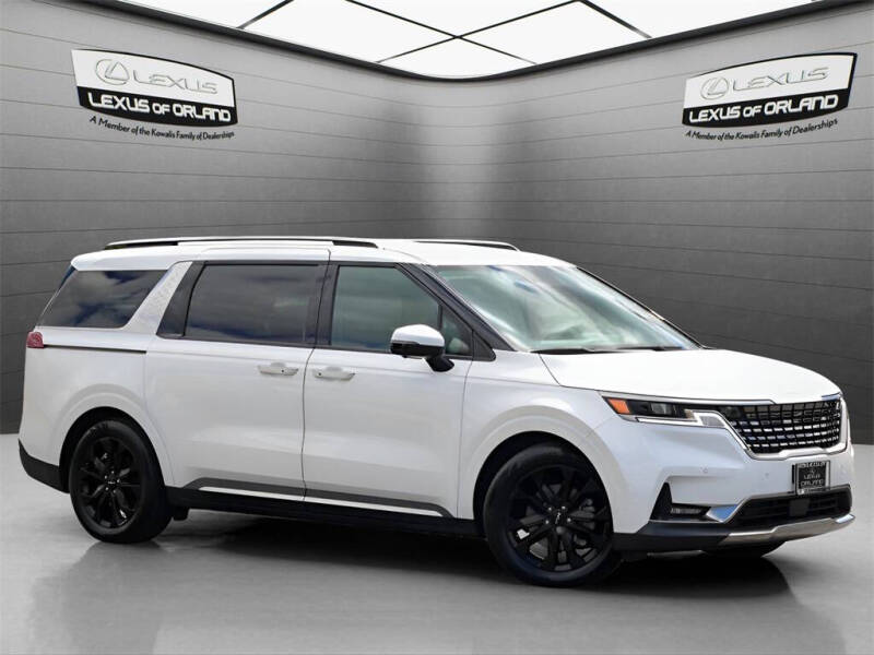 2024 Kia Carnival SX