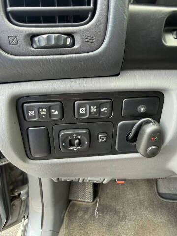 2001 Lexus LX 470