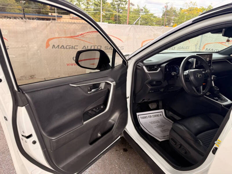 2021 Toyota RAV4 Hybrid XSE