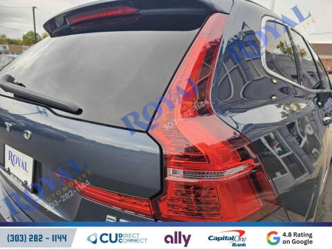 2023 Volvo XC60 B5 Plus Bright Theme