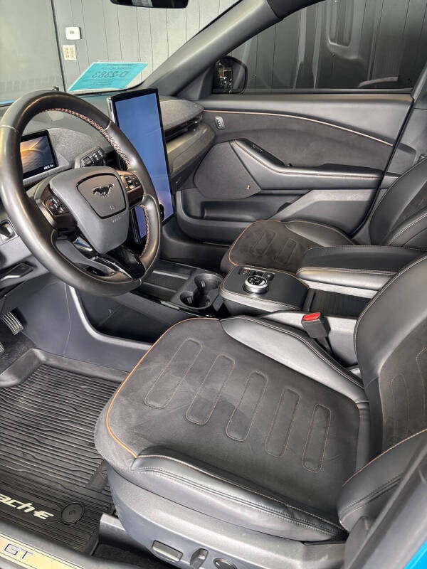 2021 Ford Mustang Mach-E GT