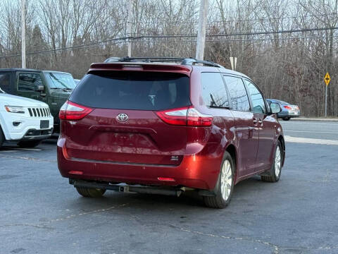 2016 Toyota Sienna