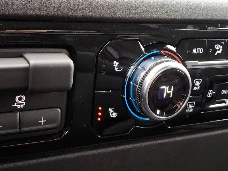 2026 GMC Sierra 1500 Elevation Standard