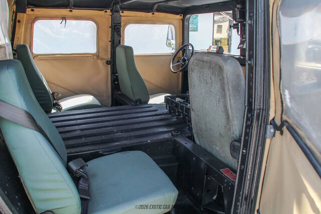 2014 AM General Hummer