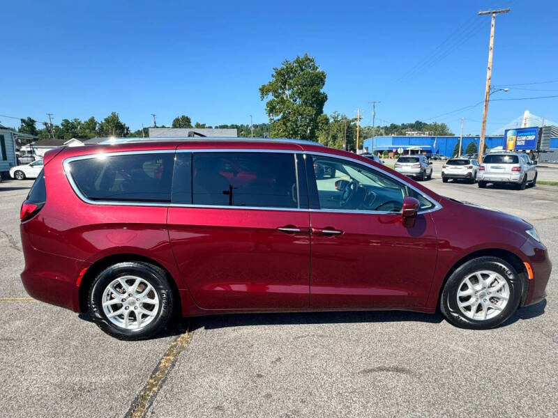 2021 Chrysler Pacifica Touring L