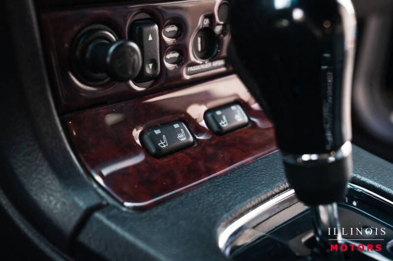 2003 Ford Thunderbird