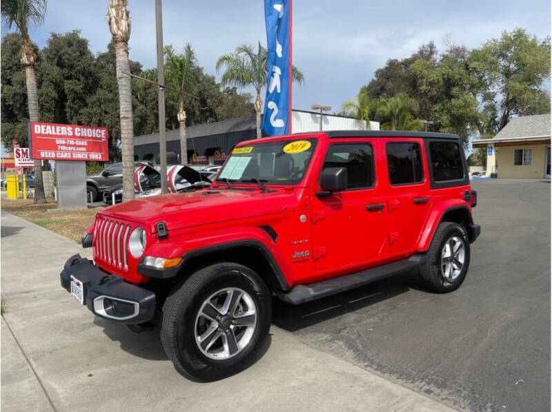 2019 Jeep Wrangler Unlimited for sale at Dealers Choice Inc in Farmersville CA