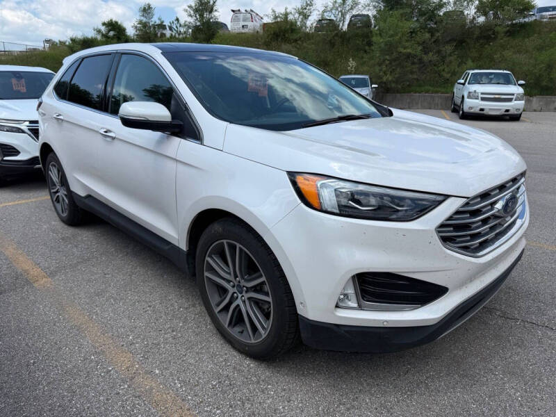 2019 Ford Edge Titanium