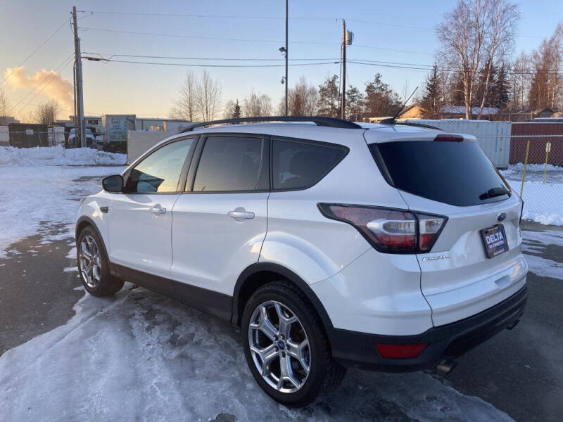 2017 Ford Escape SE photo 6