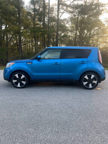 2016 Kia Soul +