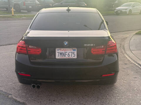 2015 BMW 3 Series 328i