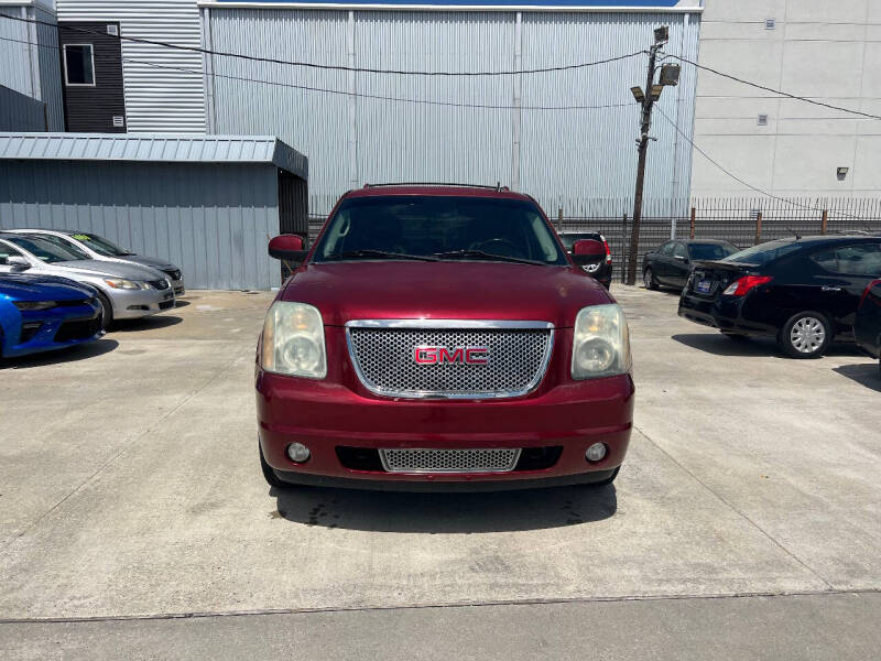2011 GMC Yukon Denali