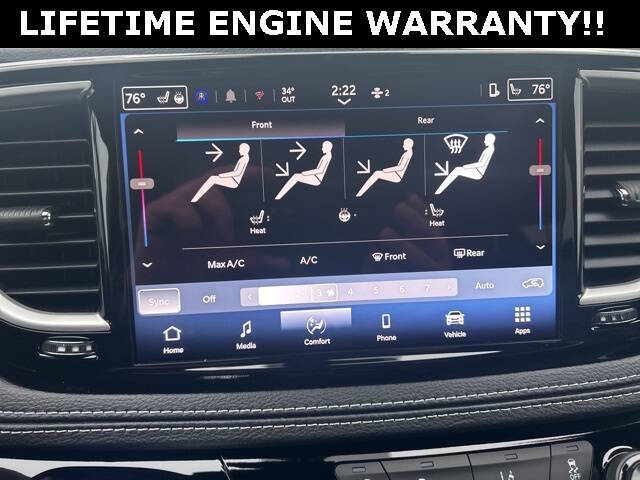 2026 Chrysler Pacifica Select