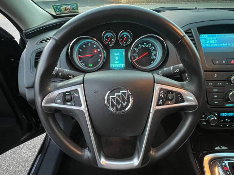 2012 Buick Regal Premium 1