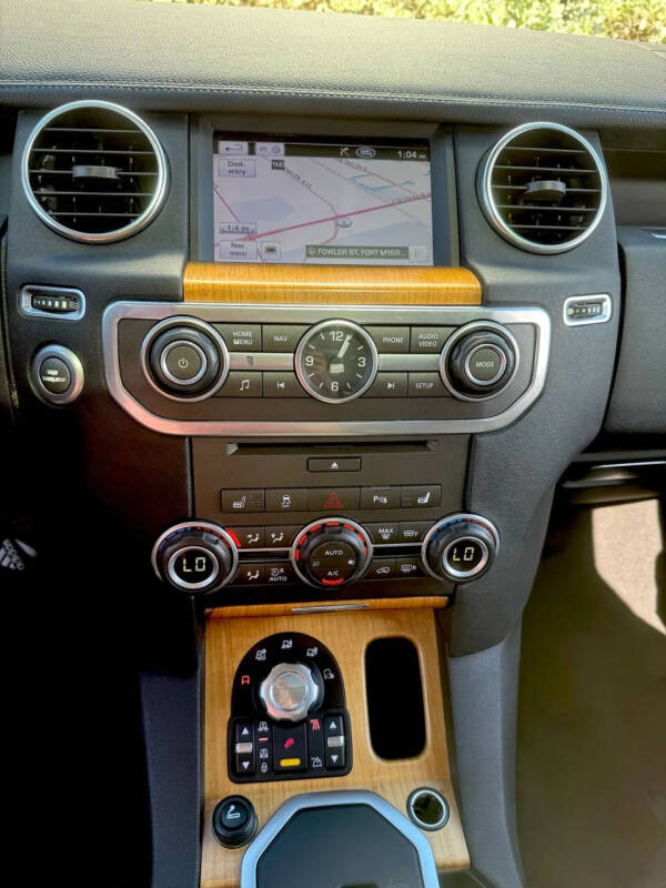 2012 Land Rover LR4 HSE LUX