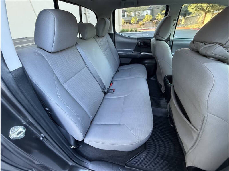 2016 Toyota Tacoma