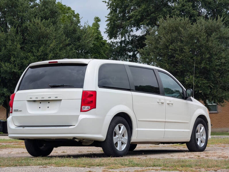2013 Dodge Grand Caravan SE