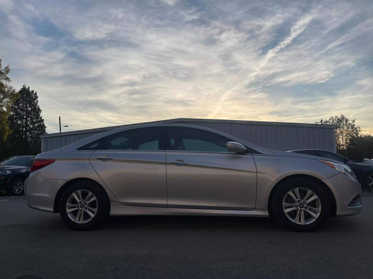 2014 Hyundai SONATA for sale at Shifting Gears Motors in Indian Trail, NC