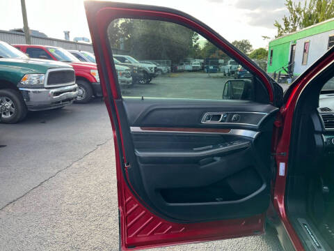 2018 Ford Explorer Platinum