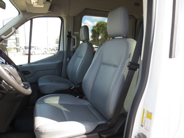 2015 Ford Transit 150 XLT