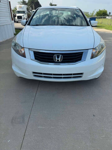 2010 Honda Accord for sale at Carsland KC in Kansas City MO