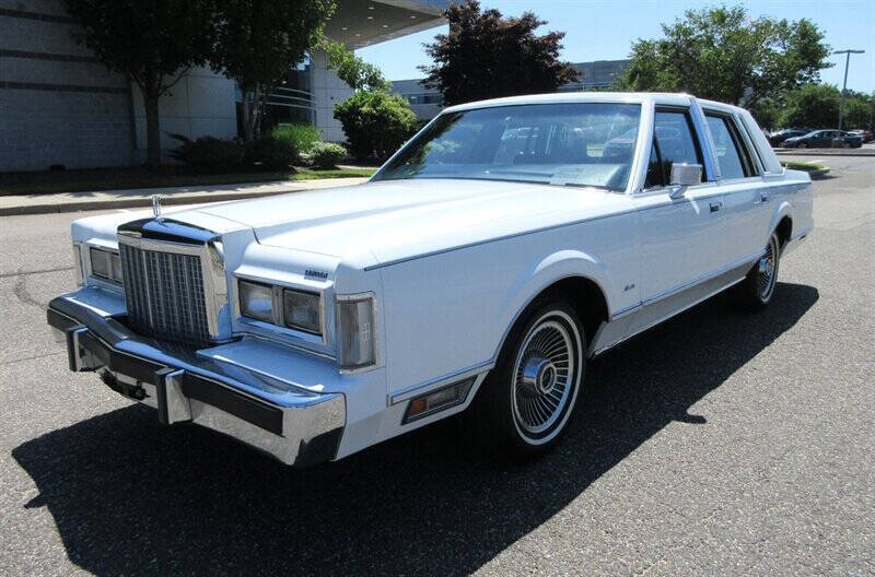 1985 Lincoln Town Car