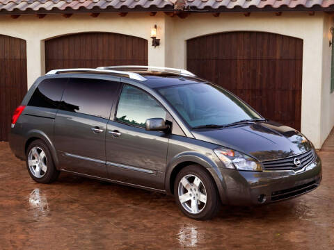 2006 Nissan Quest for sale at CHEVROLET OF SMITHTOWN in Saint James NY