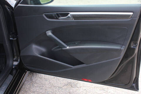 2016 Volkswagen Passat