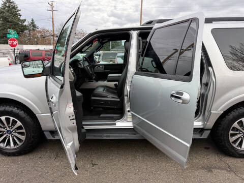 2015 Ford Expedition EL XLT