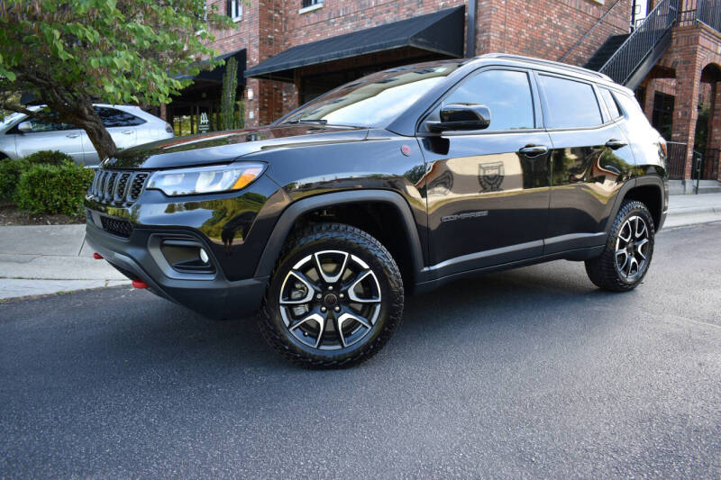 2025 Jeep Compass Trailhawk