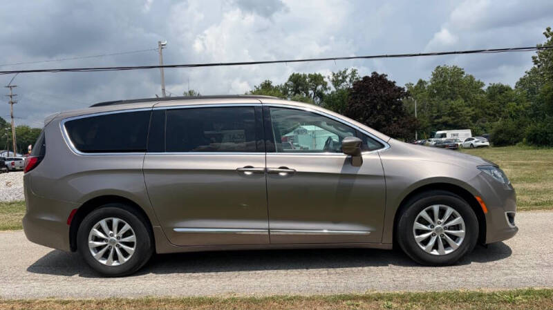 2017 Chrysler Pacifica