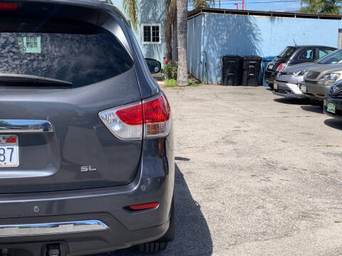 2014 Nissan Pathfinder SL