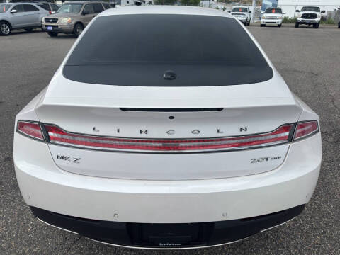 2018 Lincoln MKZ Select