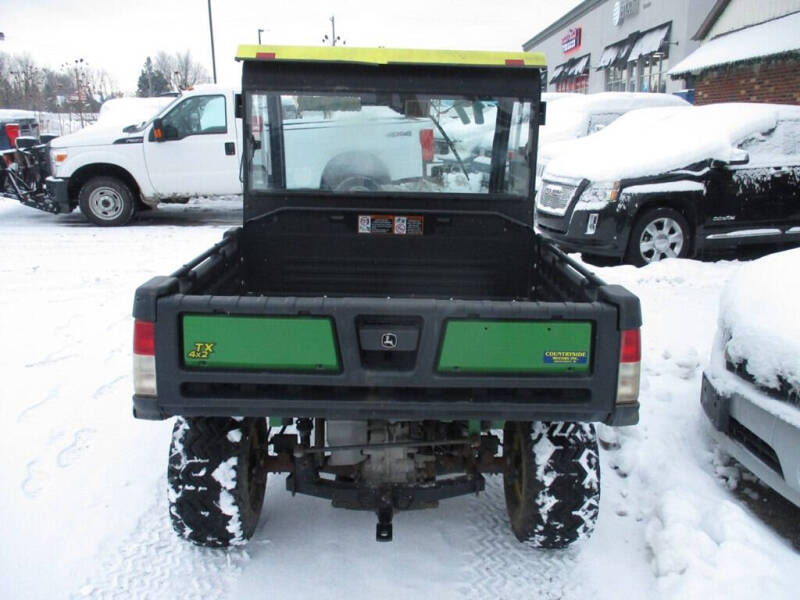 2017 John Deere GATOR TX 4X2