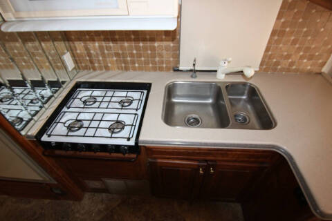 1997 FORETRAVEL U295