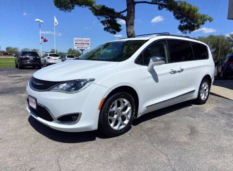 2020 Chrysler Pacifica for sale at Heritage Automotive Sales in Columbus in Columbus IN
