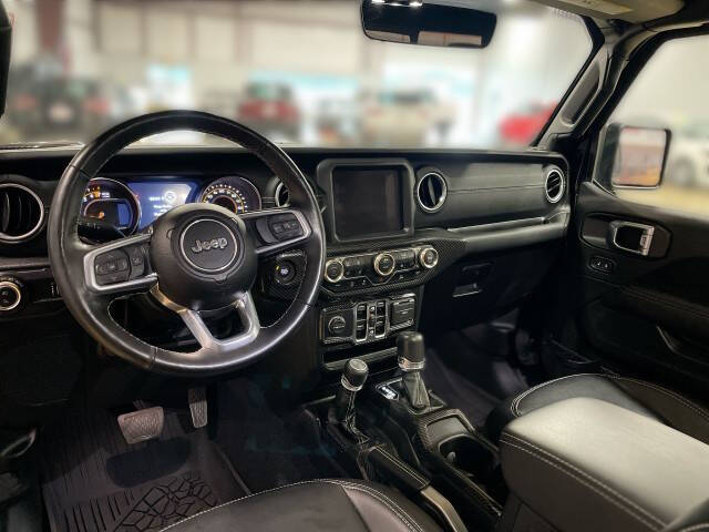 2023 Jeep Gladiator Overland