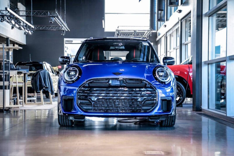 2025 MINI Hardtop 4 Door
