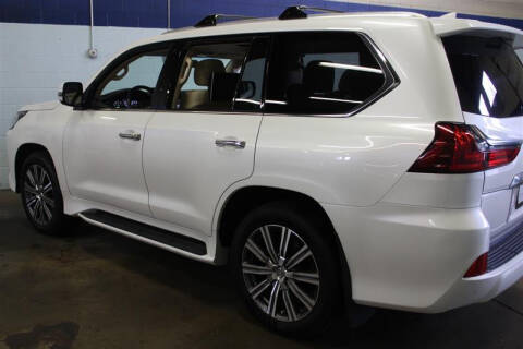 2016 Lexus LX 570