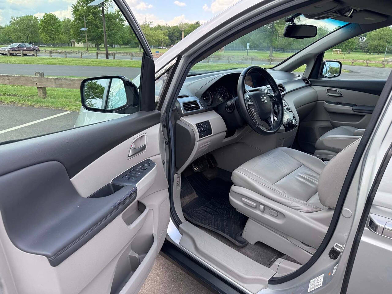 2011 Honda Odyssey 2