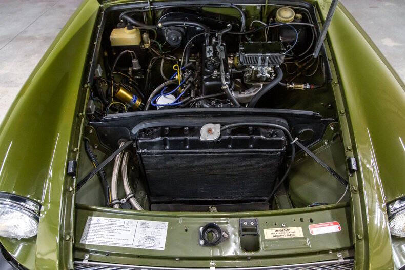 1974 MG B