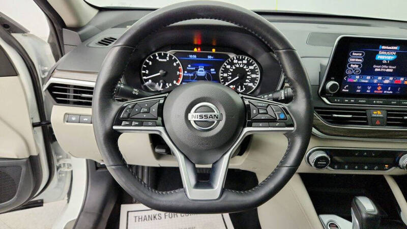 2022 Nissan Altima 2.5 SL