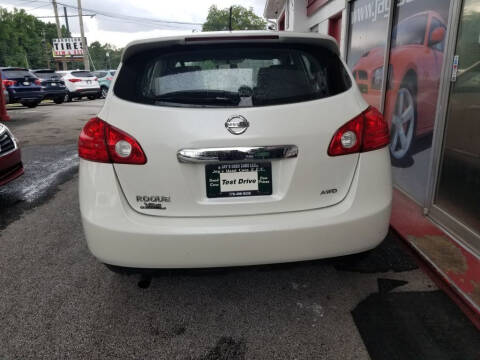 2012 Nissan Rogue S