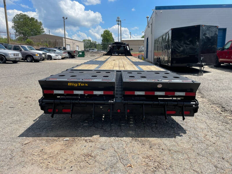 2020 Big Tex Trailer 25GN