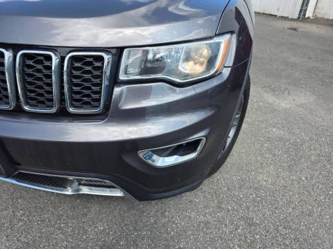 2017 Jeep Grand Cherokee