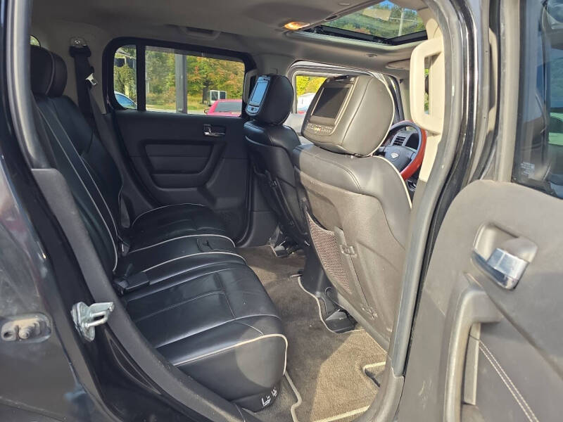 2008 HUMMER H3 Alpha