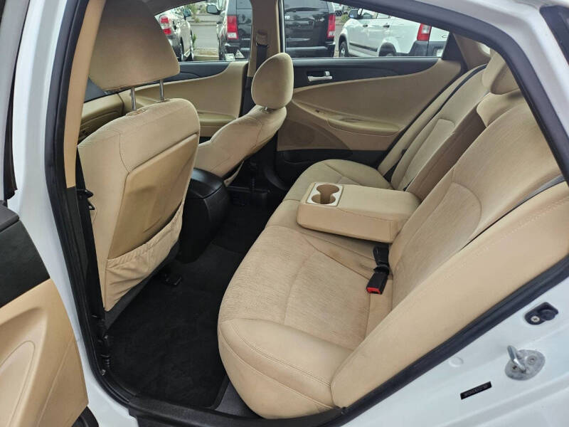 2012 Hyundai Sonata GLS