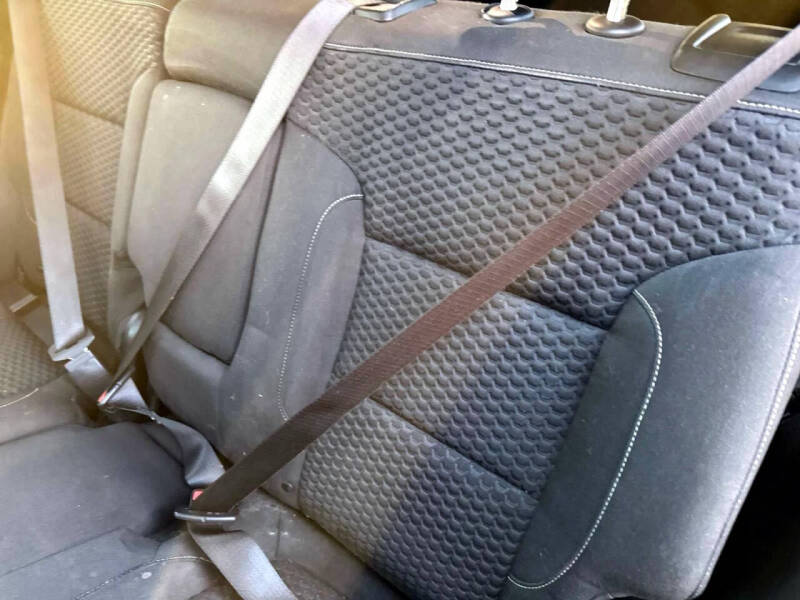 2017 GMC Acadia SLE-2