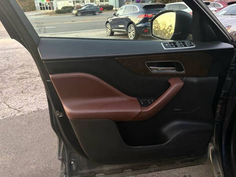 2017 Jaguar F-PACE S