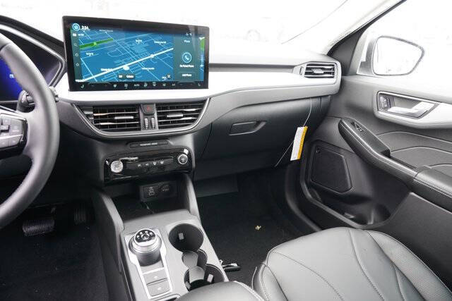 2026 Ford Escape Hybrid Platinum